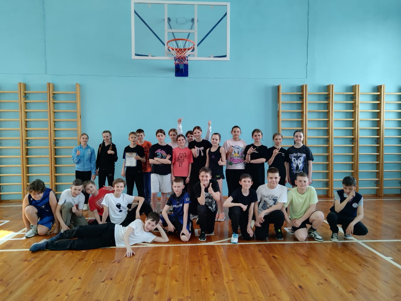 Туристический слет среди 5-6 классов.