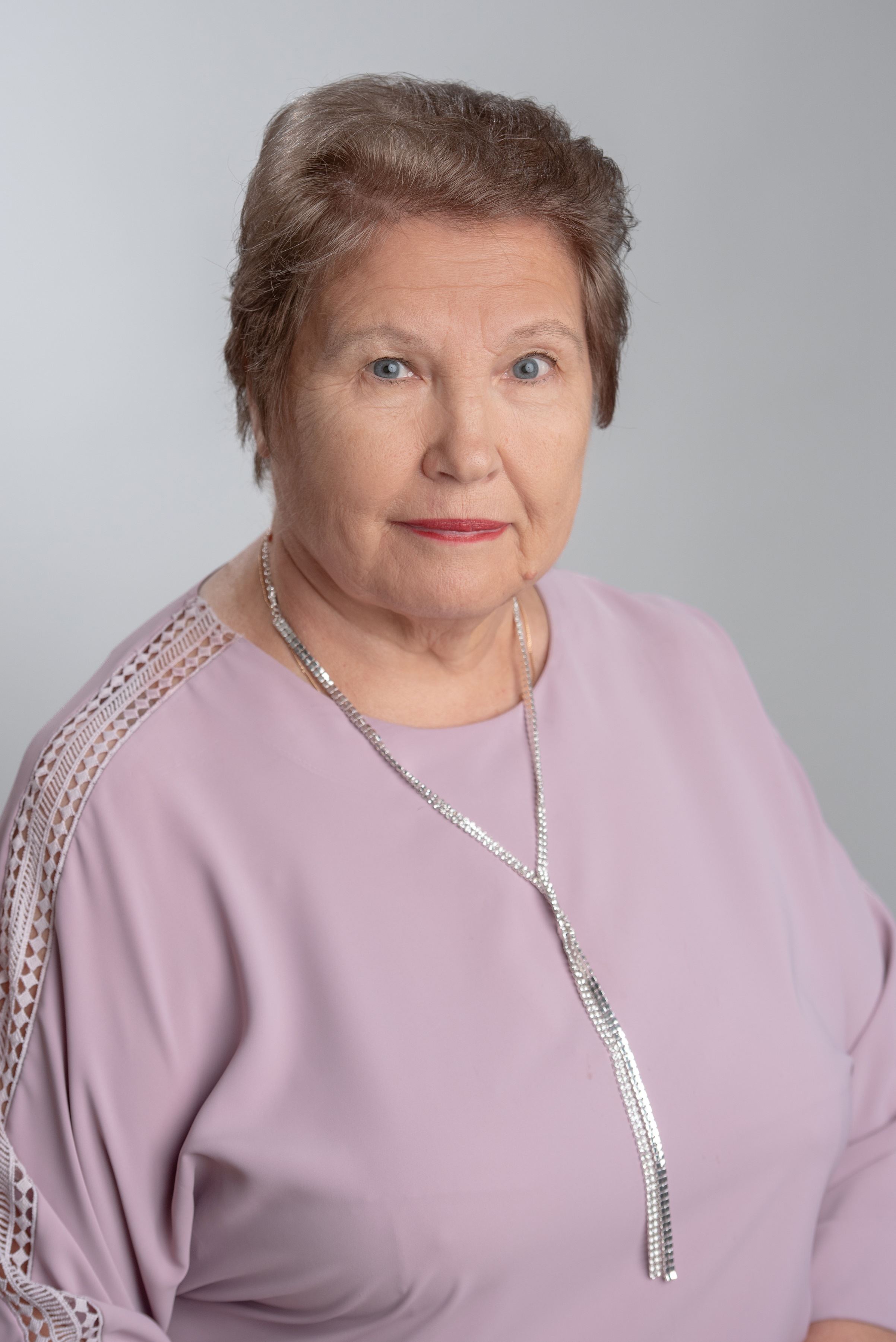 Криницина Лидия Артемьевна.